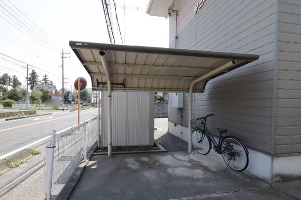 新鹿沼駅 バス5分  上殿下車：停歩3分 1階の物件外観写真